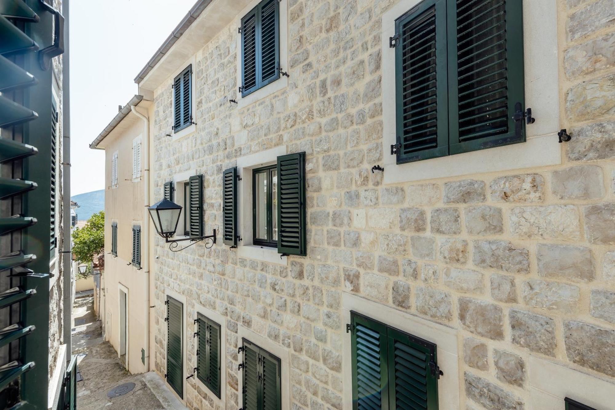 Guesthouse Villa Stari Grad Herceg Novi Eksteriør billede